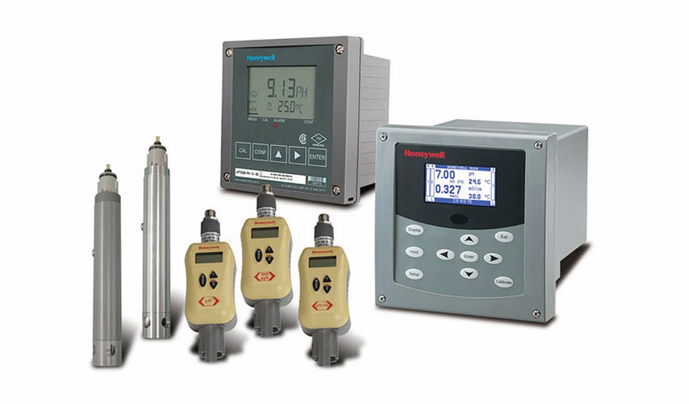 UDA2182 Dual Input pH, DO, ORP and Conductivity Analyser UDA2182 Dual Input pH, DO, ORP and Conductivity Analyser<br />